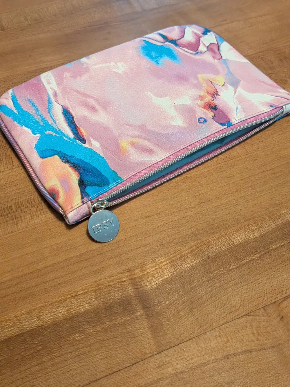Colorful Abstract Print Ipsy Cosmetic Bag with Logo Charm